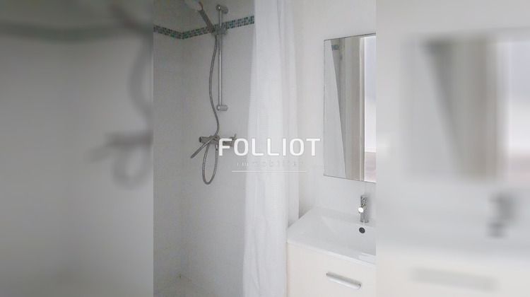 Ma-Cabane - Location Appartement VILLEDIEU-LES-POELES, 40 m²