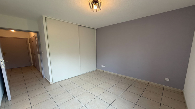 Ma-Cabane - Location Appartement VILLEFONTAINE, 47 m²