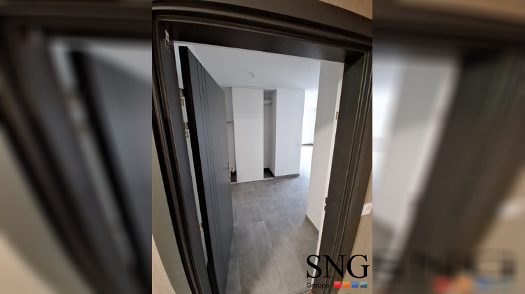 Ma-Cabane - Location Appartement Villefontaine, 47 m²