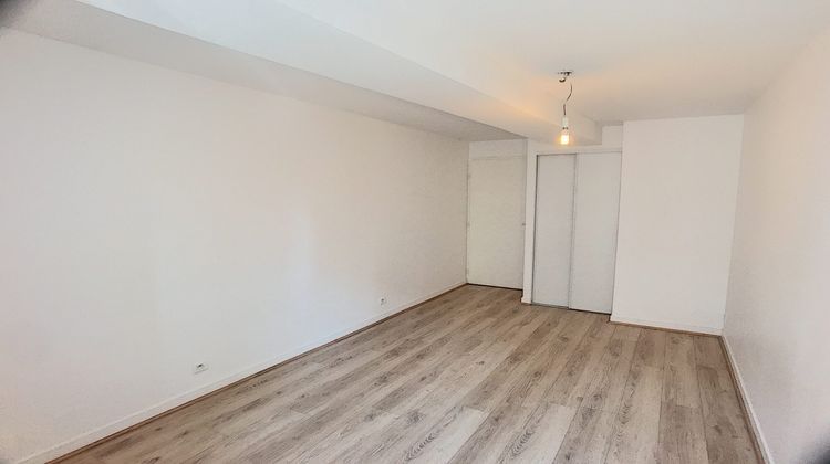 Ma-Cabane - Location Appartement Villefranche-sur-Saône, 63 m²