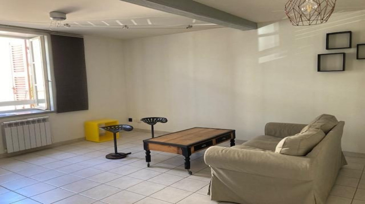 Ma-Cabane - Location Appartement Villefranche-sur-Saône, 63 m²