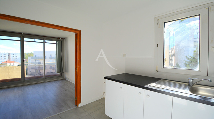 Ma-Cabane - Location Appartement VILLEJUIF, 50 m²