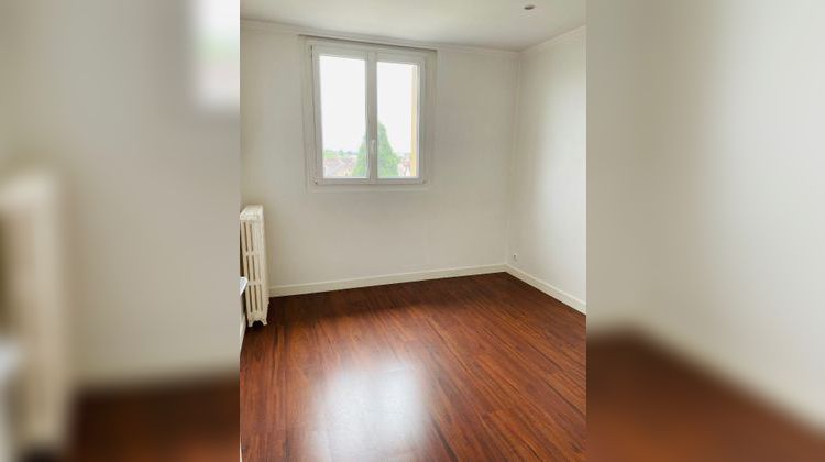 Ma-Cabane - Location Appartement VILLEMOMBLE, 64 m²