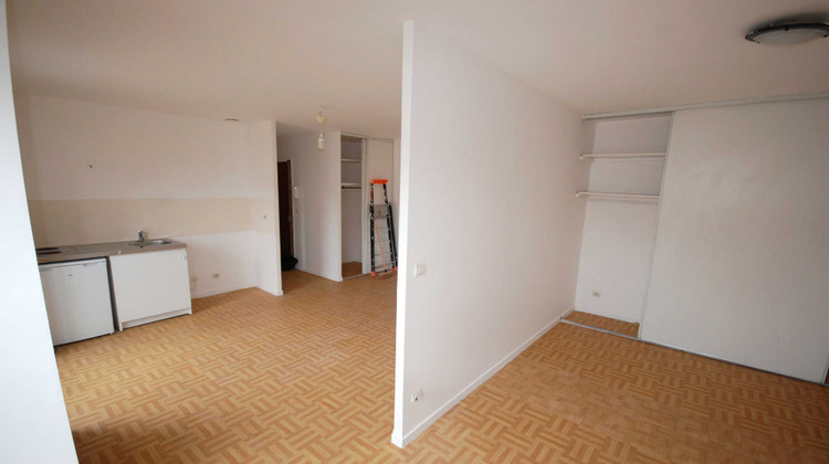 Ma-Cabane - Location Appartement VILLEMOMBLE, 31 m²