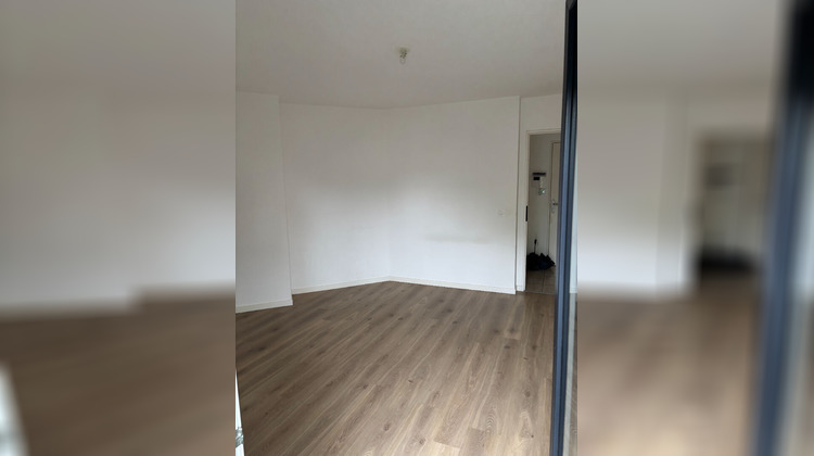 Ma-Cabane - Location Appartement VILLEMOMBLE, 0 m²