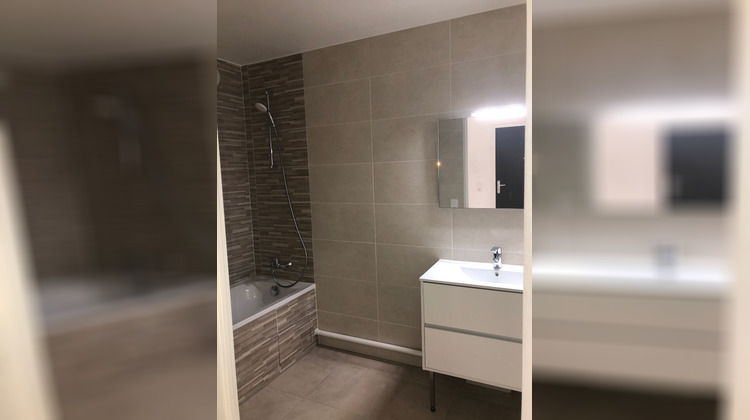 Ma-Cabane - Location Appartement VILLEMOMBLE, 0 m²