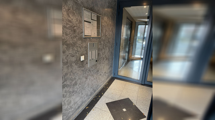 Ma-Cabane - Location Appartement VILLEMOMBLE, 44 m²
