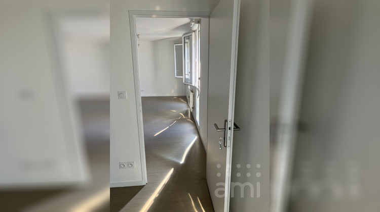 Ma-Cabane - Location Appartement VILLENAVE-D'ORNON, 0 m²