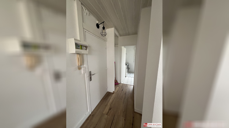 Ma-Cabane - Location Appartement Villenave-d'Ornon, 54 m²