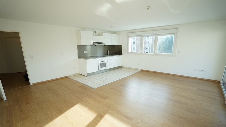 Ma-Cabane - Location Appartement Villeneuve-d'Ascq, 63 m²