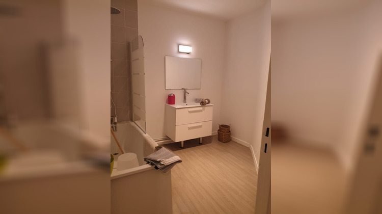 Ma-Cabane - Location Appartement Villeneuve-d'Ascq, 79 m²