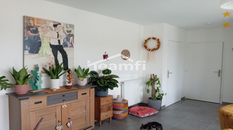 Ma-Cabane - Location Appartement Villeneuve-de-Berg, 49 m²