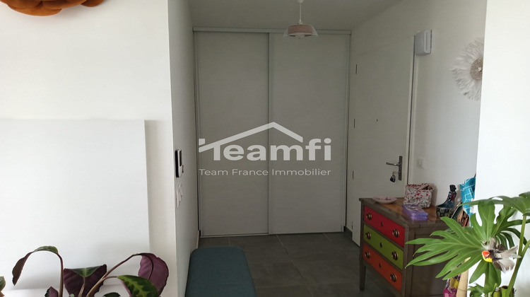 Ma-Cabane - Location Appartement Villeneuve-de-Berg, 49 m²