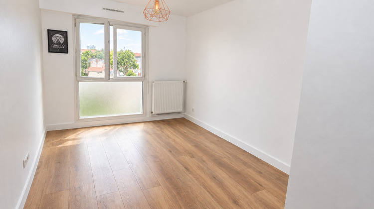 Ma-Cabane - Location Appartement Villeneuve-la-Garenne, 74 m²