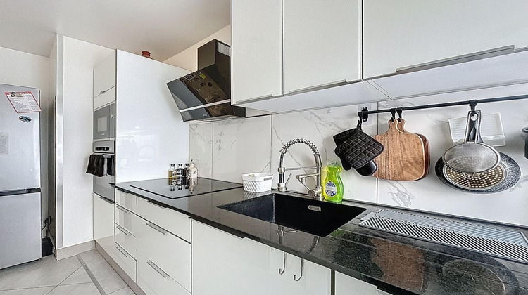 Ma-Cabane - Location Appartement Villeneuve-le-Roi, 81 m²