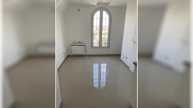 Ma-Cabane - Location Appartement VILLENEUVE LE ROI, 16 m²