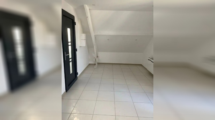 Ma-Cabane - Location Appartement VILLENEUVE LE ROI, 24 m²