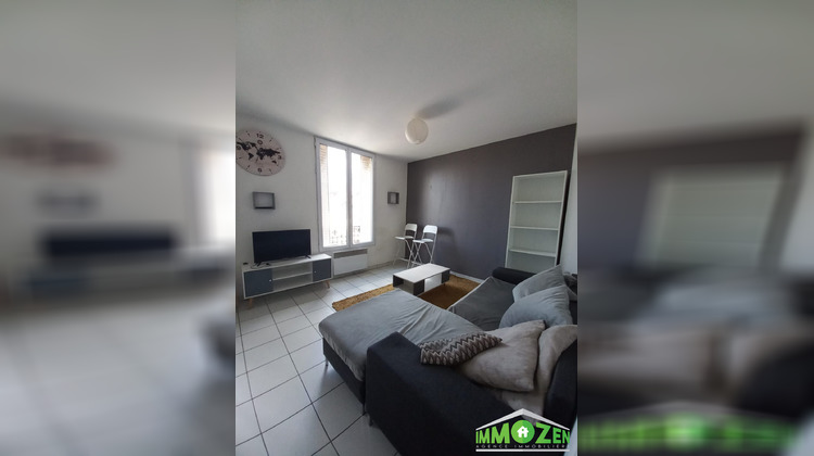 Ma-Cabane - Location Appartement Villeneuve-le-Roi, 33 m²