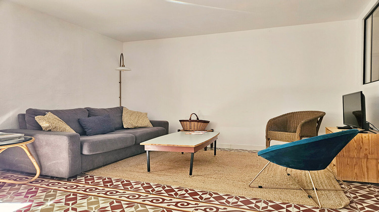 Ma-Cabane - Location Appartement VILLENEUVE-LES-AVIGNON, 38 m²