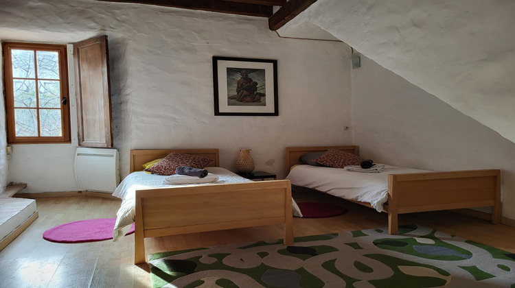 Ma-Cabane - Location Appartement VILLENEUVE-LES-AVIGNON, 86 m²
