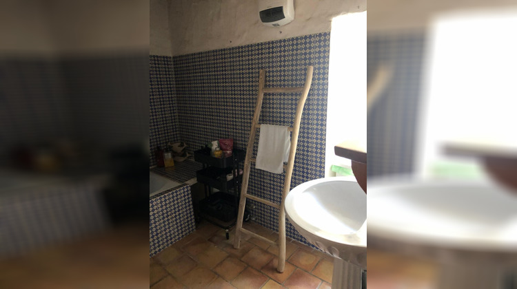 Ma-Cabane - Location Appartement VILLENEUVE-LES-AVIGNON, 86 m²