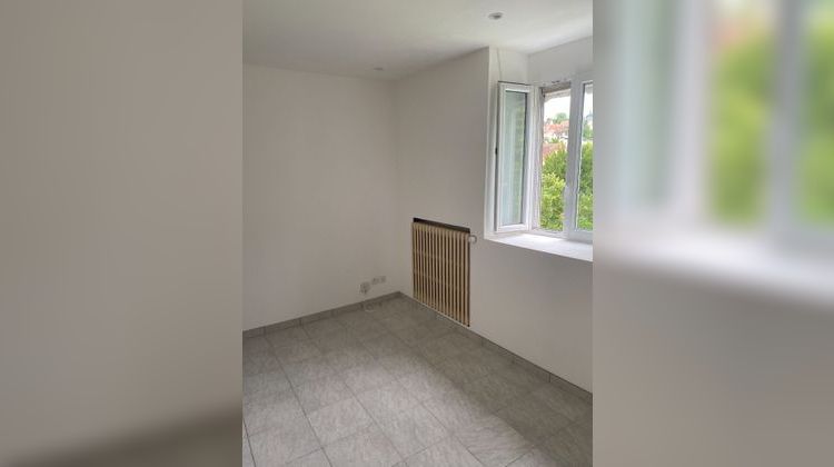 Ma-Cabane - Location Appartement VILLENEUVE-SAINT-GEORGES, 14 m²