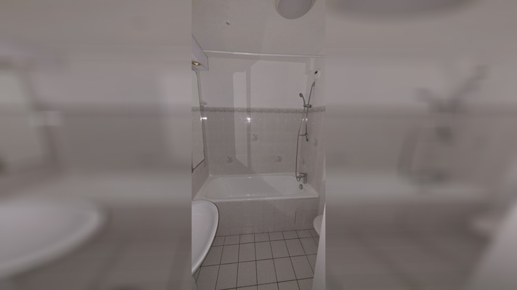 Ma-Cabane - Location Appartement VILLENEUVE-SAINT-GEORGES, 27 m²
