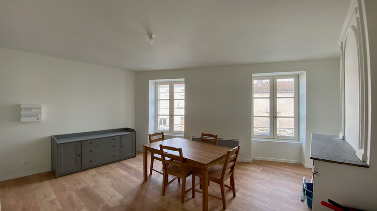 Ma-Cabane - Location Appartement Villeneuve-sur-Lot, 30 m²