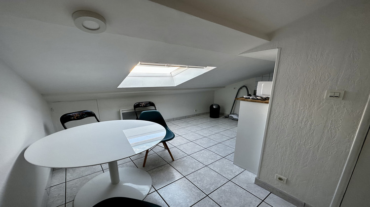 Ma-Cabane - Location Appartement Villeneuve-sur-Lot, 21 m²