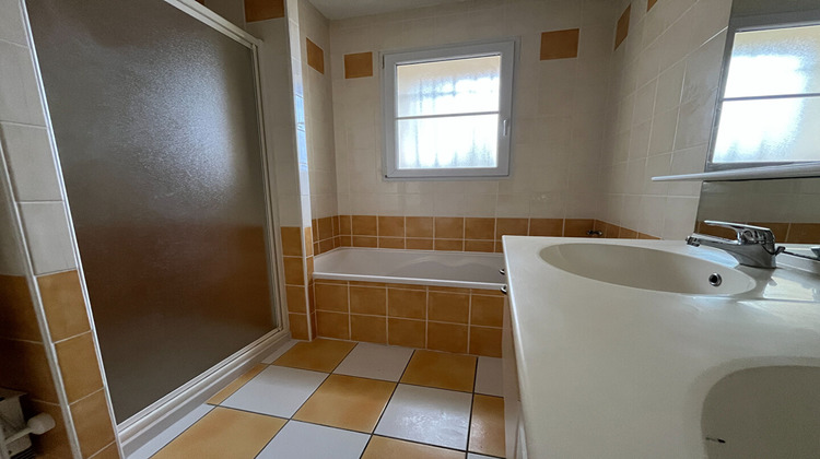 Ma-Cabane - Location Appartement VILLENEUVE-SUR-LOT, 81 m²