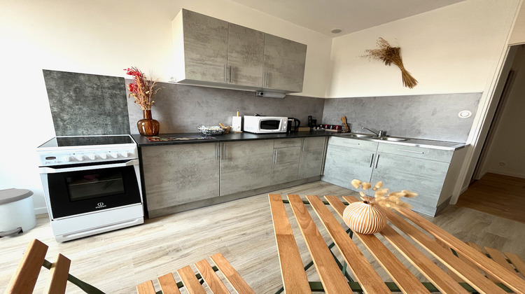 Ma-Cabane - Location Appartement VILLENEUVE-SUR-LOT, 83 m²