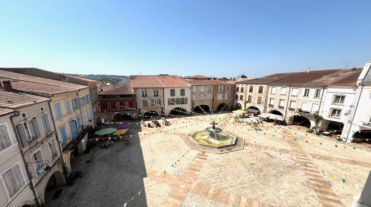 Ma-Cabane - Location Appartement VILLENEUVE-SUR-LOT, 83 m²