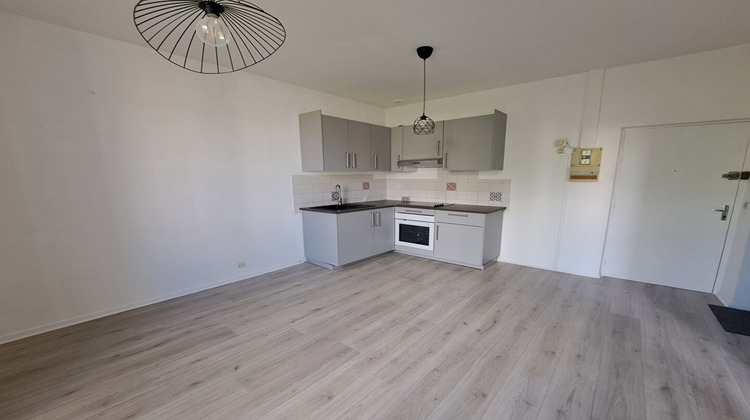 Ma-Cabane - Location Appartement VILLENEUVE-SUR-LOT, 30 m²
