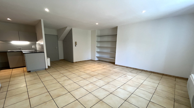 Ma-Cabane - Location Appartement VILLENEUVE-SUR-LOT, 49 m²