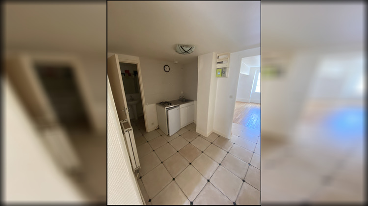 Ma-Cabane - Location Appartement Villeneuve-sur-Yonne, 52 m²