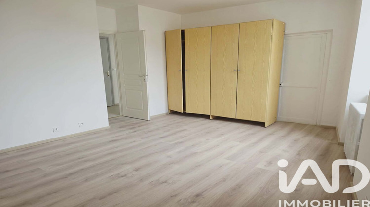 Ma-Cabane - Location Appartement Villeneuve-sur-Yonne, 93 m²