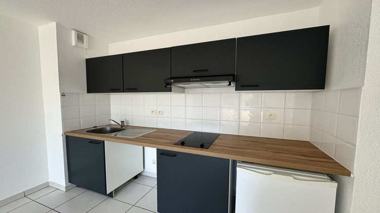Ma-Cabane - Location Appartement VILLENEUVE TOLOSANE, 33 m²