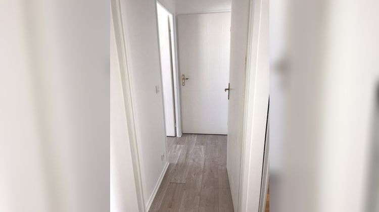 Ma-Cabane - Location Appartement VILLEPREUX, 42 m²