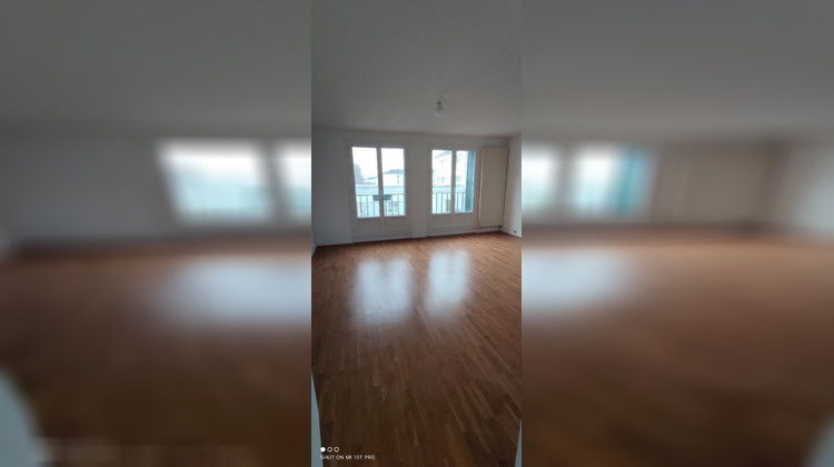 Ma-Cabane - Location Appartement VILLEPREUX, 84 m²