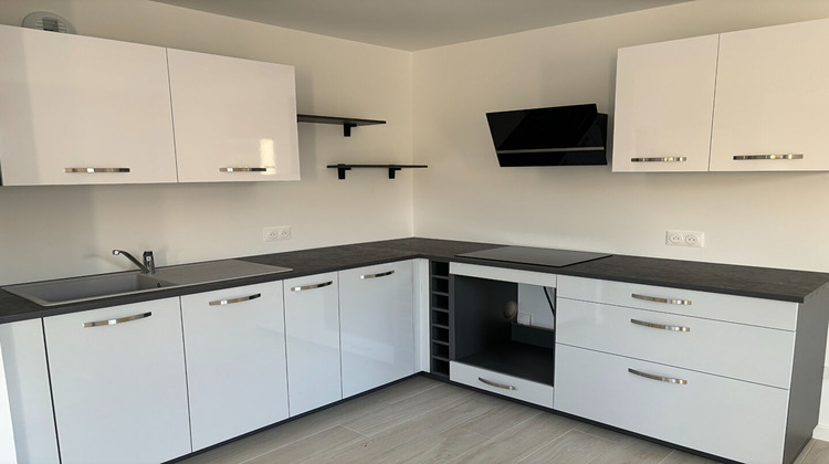 Ma-Cabane - Location Appartement VILLERON, 61 m²