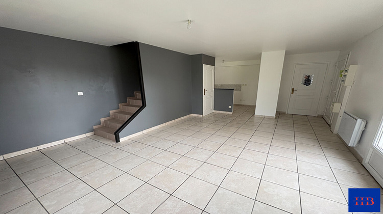 Ma-Cabane - Location Appartement VILLERS-BOCAGE, 57 m²