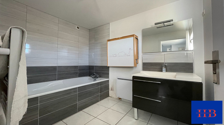 Ma-Cabane - Location Appartement VILLERS-BOCAGE, 110 m²