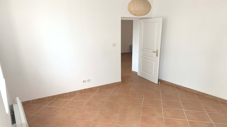 Ma-Cabane - Location Appartement VILLETTE-D'ANTHON, 43 m²