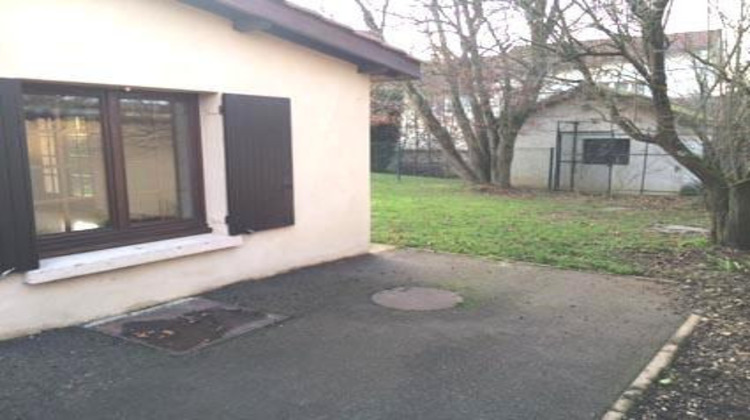 Ma-Cabane - Location Appartement VILLETTE-D'ANTHON, 54 m²