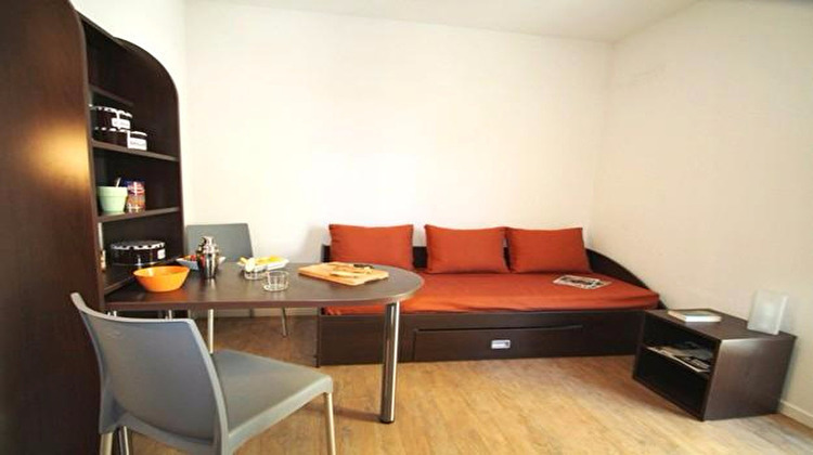 Ma-Cabane - Location Appartement VILLEURBANNE, 27 m²