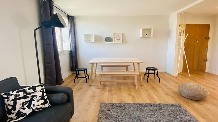 Ma-Cabane - Location Appartement VILLEURBANNE, 82 m²