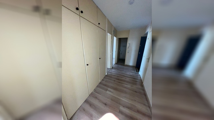 Ma-Cabane - Location Appartement VILLEURBANNE, 60 m²