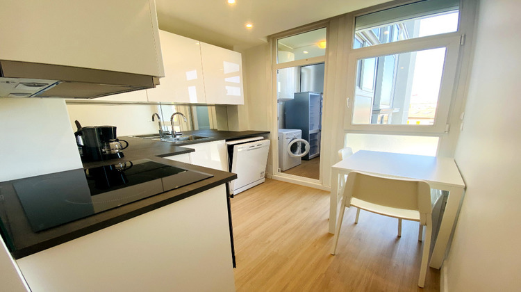 Ma-Cabane - Location Appartement VILLEURBANNE, 66 m²