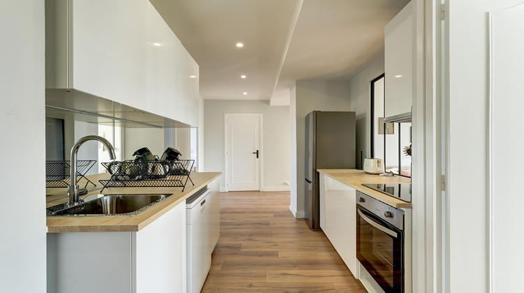 Ma-Cabane - Location Appartement VILLEURBANNE, 90 m²