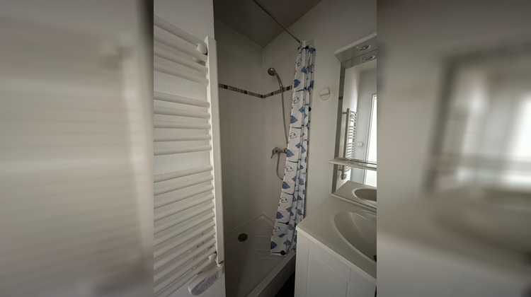 Ma-Cabane - Location Appartement VILLEURBANNE, 24 m²